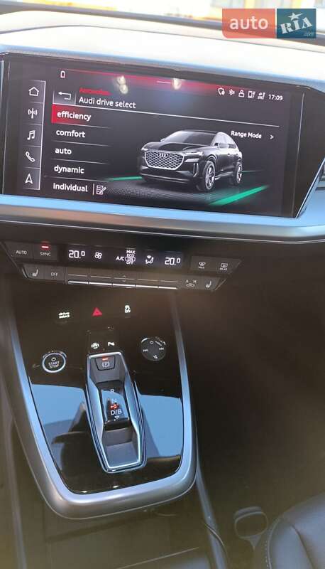 Внедорожник / Кроссовер Audi Q4 e-tron 2022 в Виннице фото 58 Внедорожник / Кроссовер Audi Q4 e-tron 2022 в Виннице