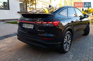 Внедорожник / Кроссовер Audi Q4 e-tron 2022 в 