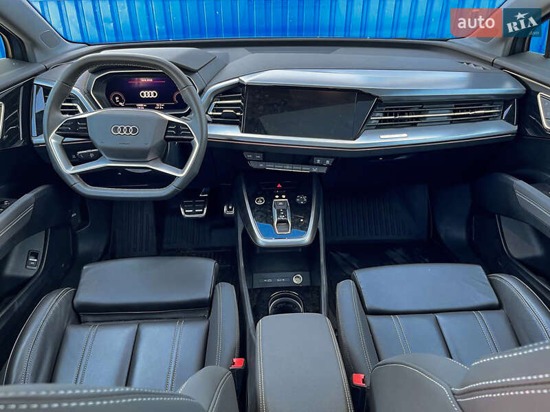 Позашляховик / Кросовер Audi Q4 e-tron 2023 в Києві