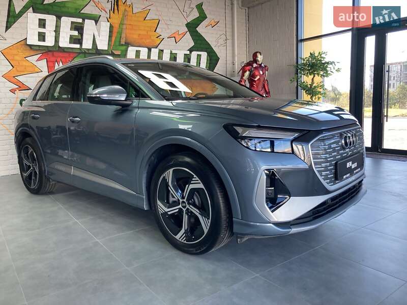 Внедорожник / Кроссовер Audi Q4 e-tron 2023 в Львове