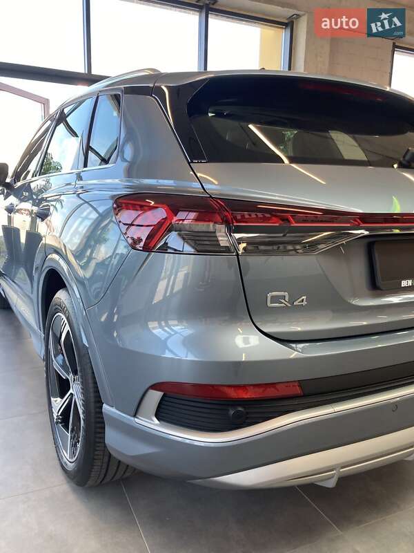 Внедорожник / Кроссовер Audi Q4 e-tron 2023 в Львове