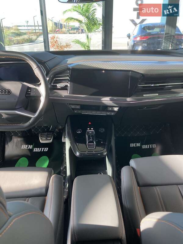 Внедорожник / Кроссовер Audi Q4 e-tron 2023 в Львове