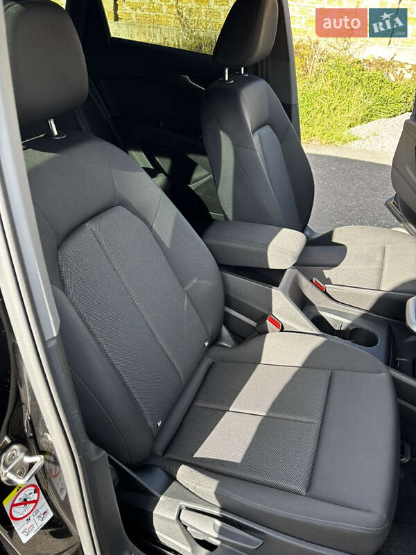 Внедорожник / Кроссовер Audi Q4 e-tron 2023 в Ровно фото 23 Внедорожник / Кроссовер Audi Q4 e-tron 2023 в Ровно