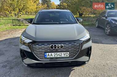 Внедорожник / Кроссовер Audi Q4 e-tron 2024 в Киеве