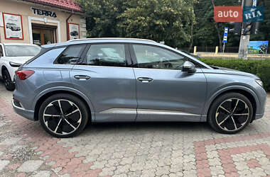 Позашляховик / Кросовер Audi Q4 e-tron 2023 в Чернівцях