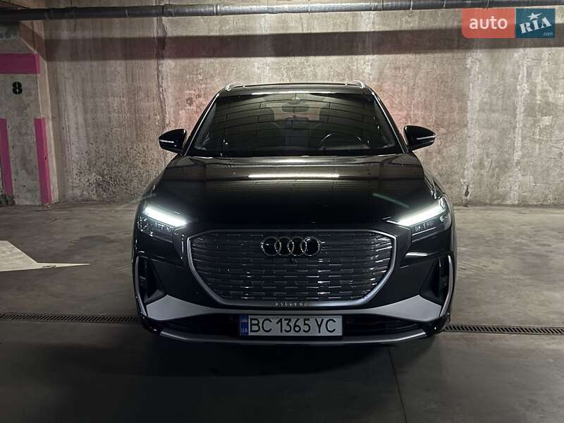 Позашляховик / Кросовер Audi Q4 e-tron 2022 в Львові