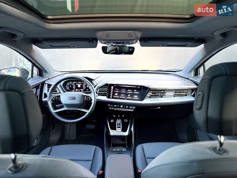 Позашляховик / Кросовер Audi Q4 e-tron 2024 в Львові
