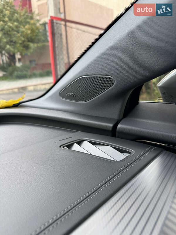 Позашляховик / Кросовер Audi Q4 e-tron 2023 в Ужгороді фото 18 Позашляховик / Кросовер Audi Q4 e-tron 2023 в Ужгороді