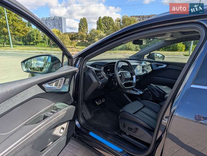 Позашляховик / Кросовер Audi Q4 e-tron 2024 в Києві фото 16 Позашляховик / Кросовер Audi Q4 e-tron 2024 в Києві