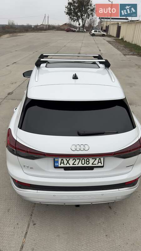Позашляховик / Кросовер Audi Q4 e-tron 2023 в Харкові фото 16 Позашляховик / Кросовер Audi Q4 e-tron 2023 в Харкові