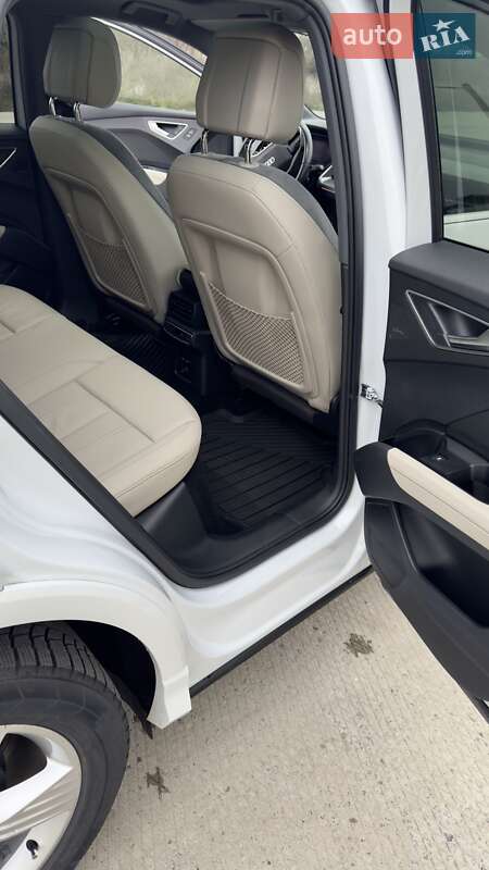 Позашляховик / Кросовер Audi Q4 e-tron 2023 в Харкові фото 34 Позашляховик / Кросовер Audi Q4 e-tron 2023 в Харкові