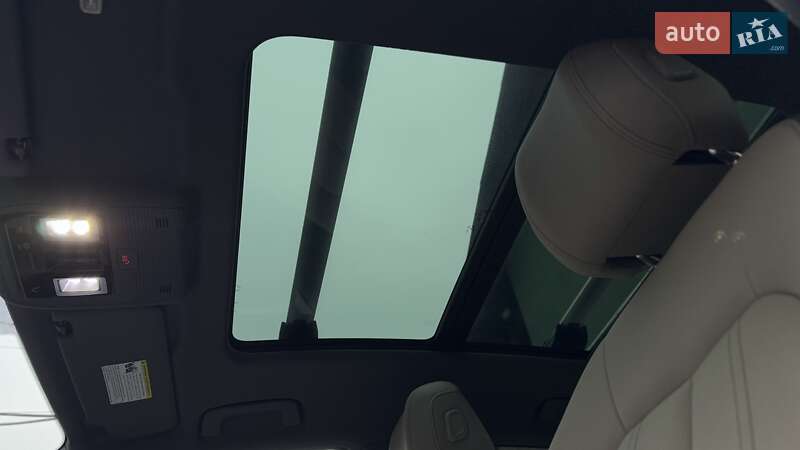 Позашляховик / Кросовер Audi Q4 e-tron 2023 в Харкові фото 58 Позашляховик / Кросовер Audi Q4 e-tron 2023 в Харкові