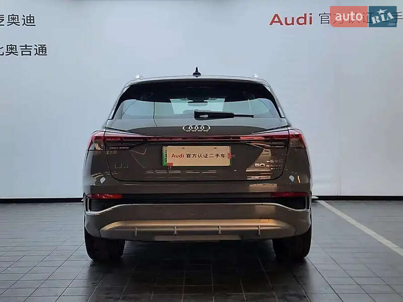 Позашляховик / Кросовер Audi Q4 e-tron 2023 в Києві