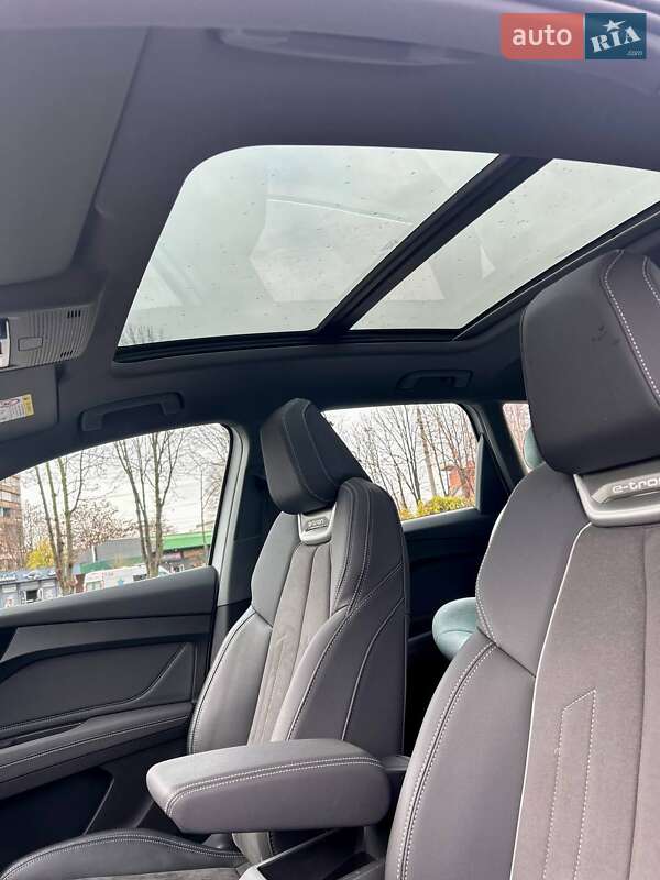 Позашляховик / Кросовер Audi Q4 e-tron 2023 в Кривому Розі