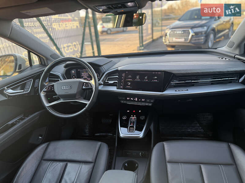 Внедорожник / Кроссовер Audi Q4 e-tron 2023 в Киеве