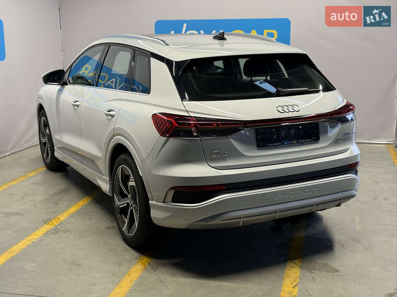Позашляховик / Кросовер Audi Q4 e-tron 2023 в Києві