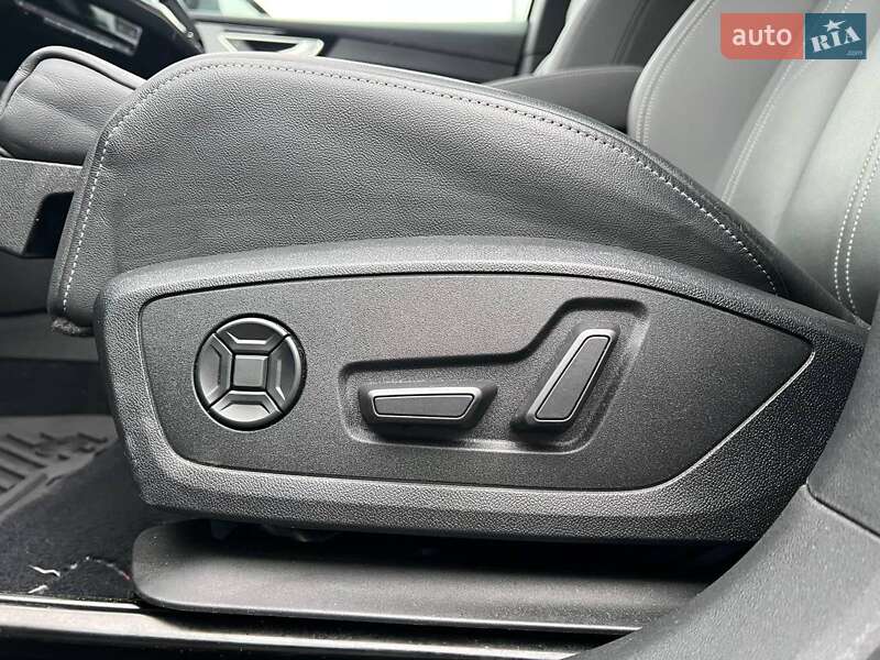 Позашляховик / Кросовер Audi Q4 e-tron 2022 в Львові фото 33 Позашляховик / Кросовер Audi Q4 e-tron 2022 в Львові