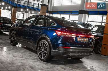 Внедорожник / Кроссовер Audi Q4 e-tron 2021 в Одессе