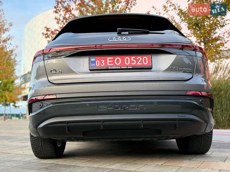 Позашляховик / Кросовер Audi Q4 e-tron 2022 в Києві фото 13 Позашляховик / Кросовер Audi Q4 e-tron 2022 в Києві