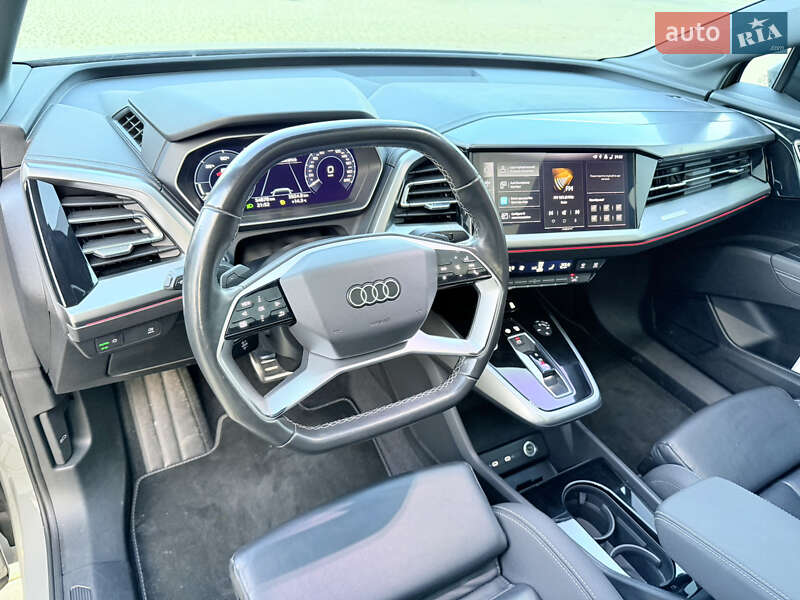 Позашляховик / Кросовер Audi Q4 e-tron 2023 в Одесі