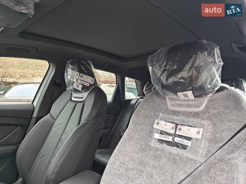 Внедорожник / Кроссовер Audi Q4 e-tron 2025 в Киеве фото 25 Внедорожник / Кроссовер Audi Q4 e-tron 2025 в Киеве