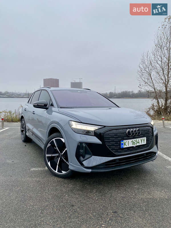 Внедорожник / Кроссовер Audi Q4 e-tron 2023 в Киеве