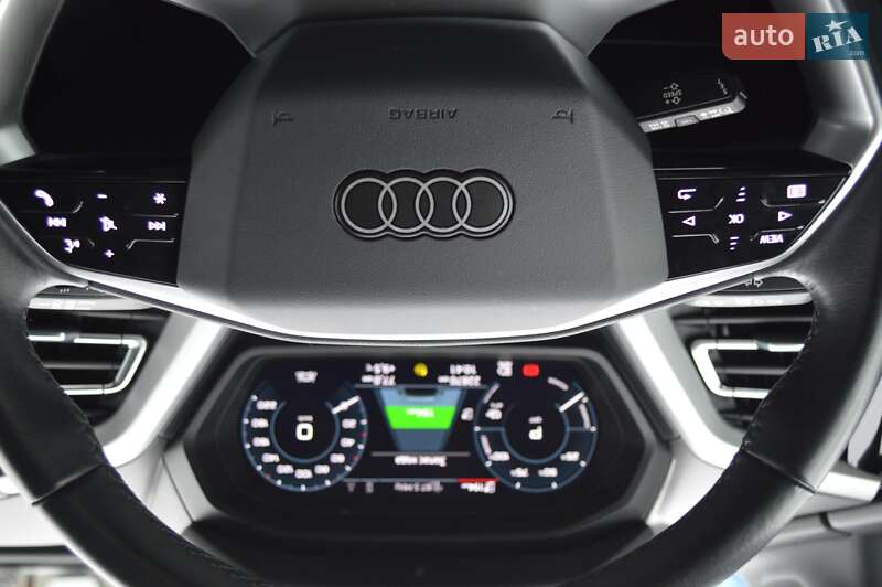 Внедорожник / Кроссовер Audi Q4 e-tron 2022 в Одессе