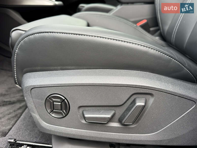 Внедорожник / Кроссовер Audi Q4 e-tron 2024 в Кременчуге