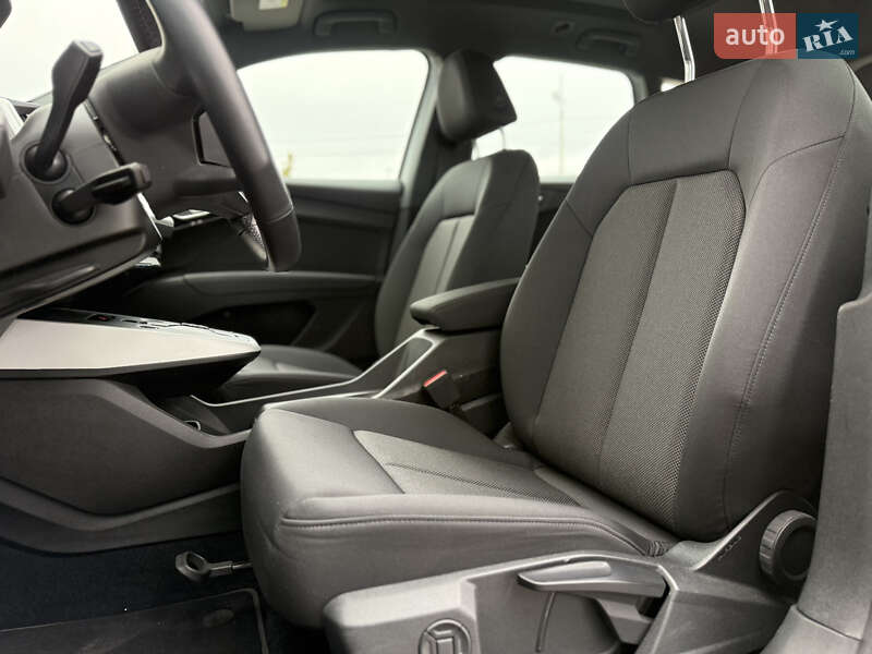 Внедорожник / Кроссовер Audi Q4 e-tron 2023 в Хмельницком фото 20 Внедорожник / Кроссовер Audi Q4 e-tron 2023 в Хмельницком