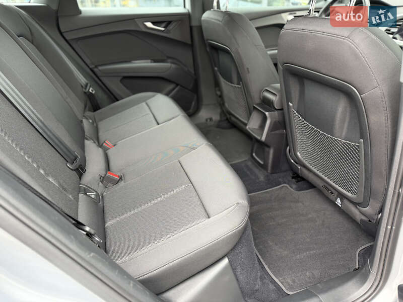 Внедорожник / Кроссовер Audi Q4 e-tron 2023 в Хмельницком фото 29 Внедорожник / Кроссовер Audi Q4 e-tron 2023 в Хмельницком