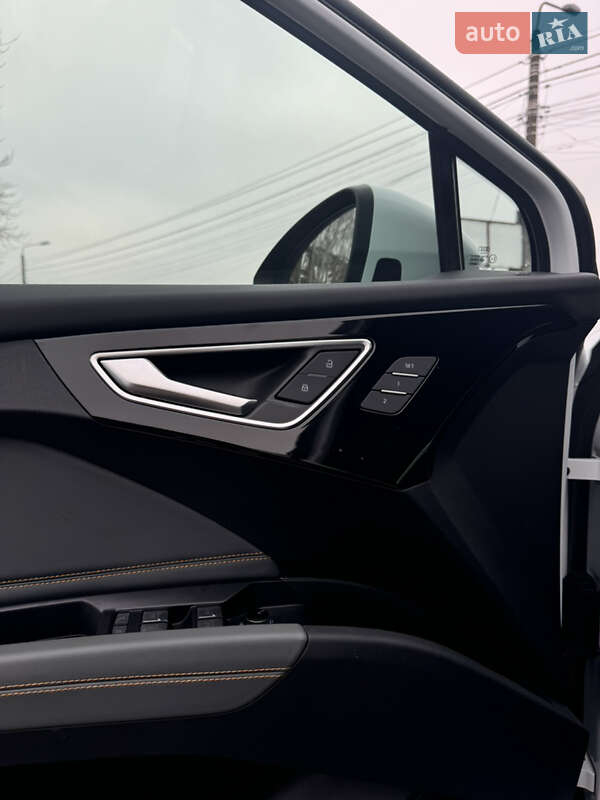 Внедорожник / Кроссовер Audi Q4 e-tron 2023 в Киеве фото 18 Внедорожник / Кроссовер Audi Q4 e-tron 2023 в Киеве
