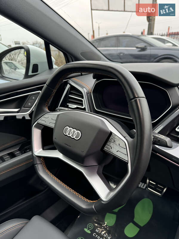 Внедорожник / Кроссовер Audi Q4 e-tron 2023 в Киеве фото 32 Внедорожник / Кроссовер Audi Q4 e-tron 2023 в Киеве
