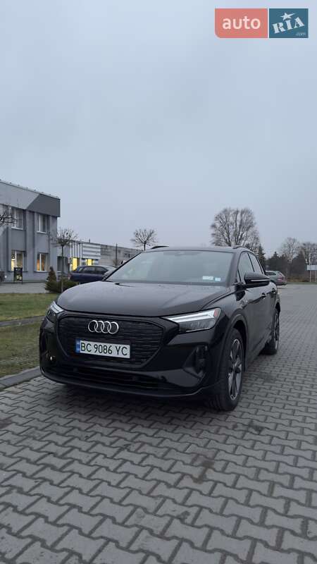 Audi Q4 e-tron 2024 Audi Q4 e-tron 2024