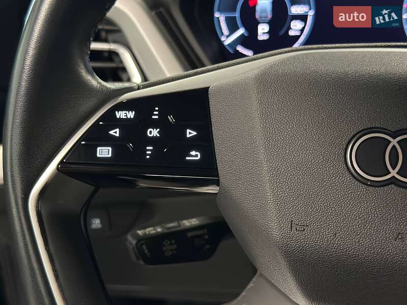 Внедорожник / Кроссовер Audi Q4 e-tron 2022 в Львове