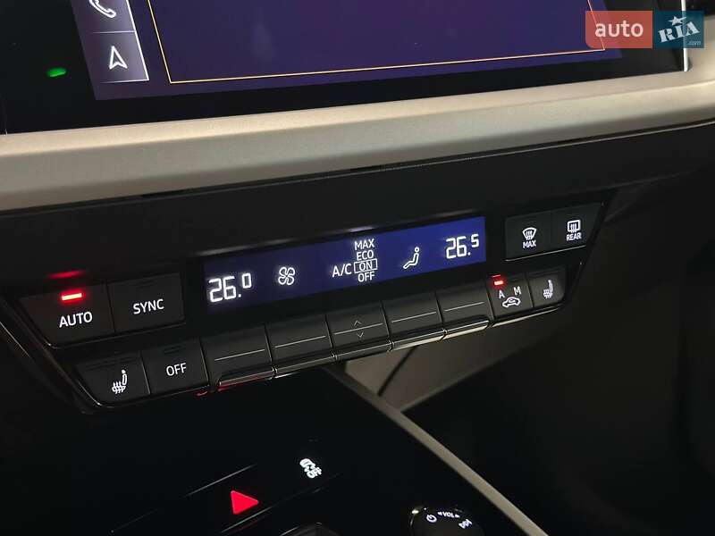 Внедорожник / Кроссовер Audi Q4 e-tron 2022 в Львове