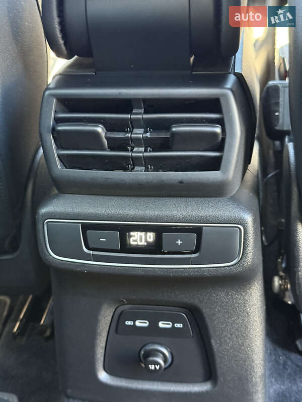 Внедорожник / Кроссовер Audi Q4 e-tron 2022 в Черновцах