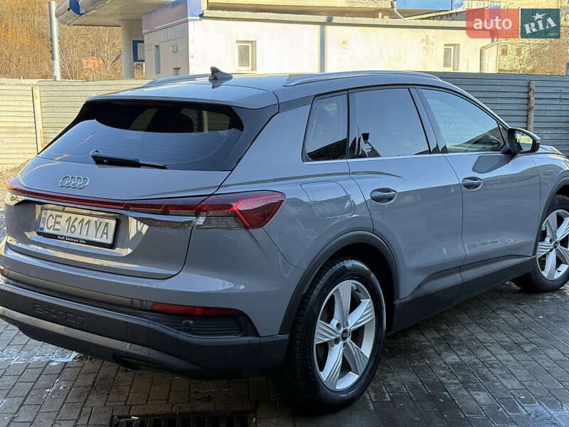 Внедорожник / Кроссовер Audi Q4 e-tron 2022 в Черновцах