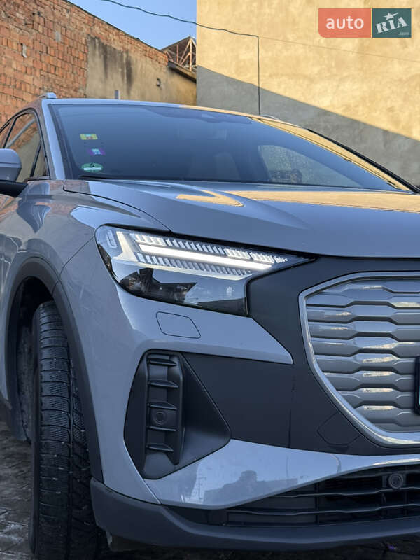 Внедорожник / Кроссовер Audi Q4 e-tron 2022 в Черновцах
