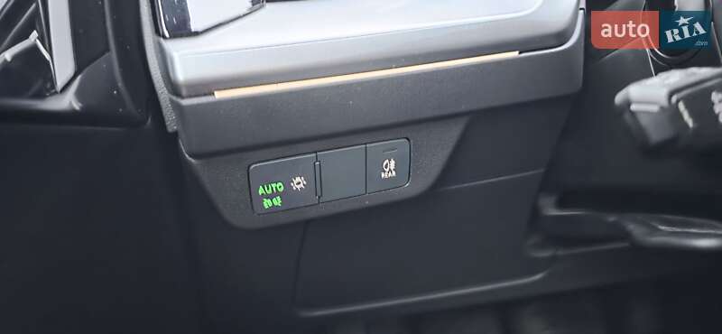 Внедорожник / Кроссовер Audi Q4 e-tron 2022 в Тернополе