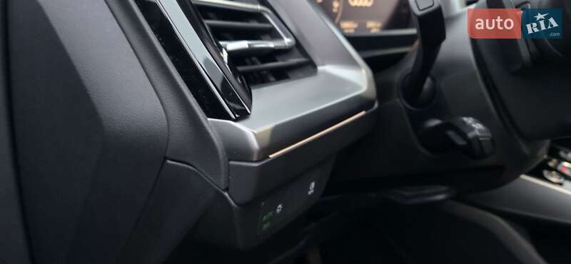 Внедорожник / Кроссовер Audi Q4 e-tron 2022 в Тернополе