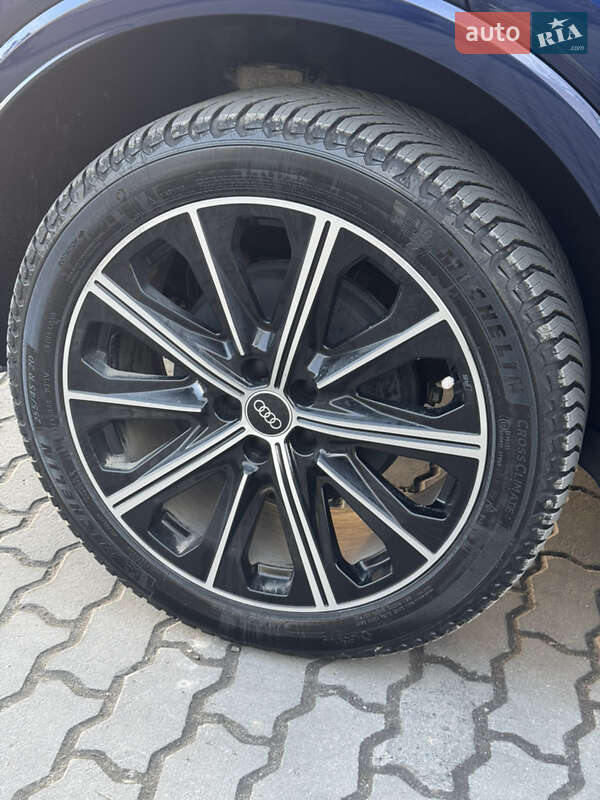 Внедорожник / Кроссовер Audi Q4 e-tron 2022 в Львове фото 12 Внедорожник / Кроссовер Audi Q4 e-tron 2022 в Львове