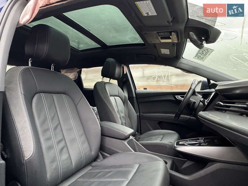 Внедорожник / Кроссовер Audi Q4 e-tron 2023 в Киеве