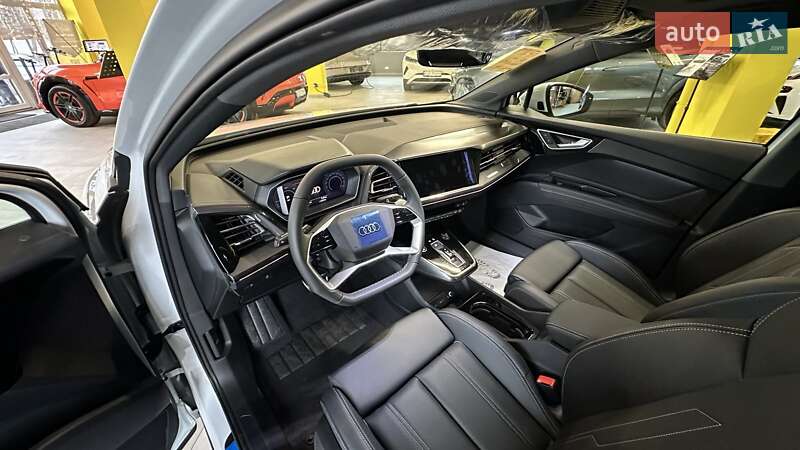 Внедорожник / Кроссовер Audi Q4 e-tron 2025 в Хмельницком