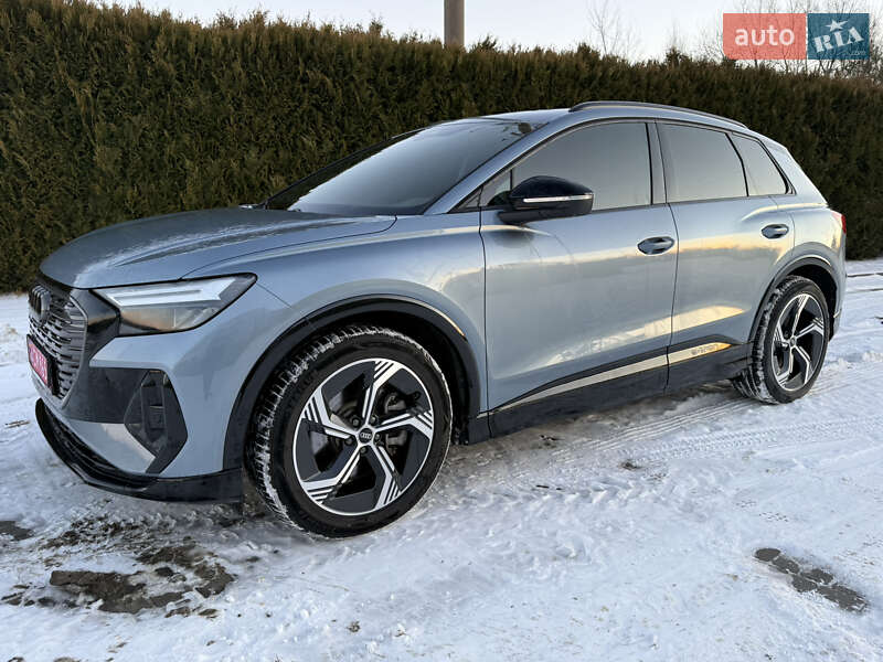 Внедорожник / Кроссовер Audi Q4 e-tron 2022 в Львове