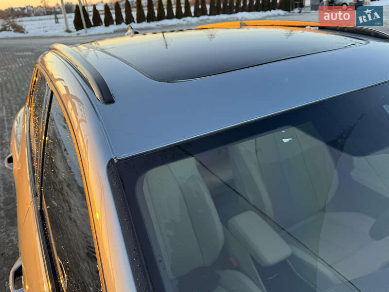 Внедорожник / Кроссовер Audi Q4 e-tron 2022 в Львове