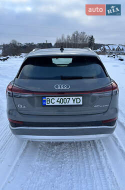 Позашляховик / Кросовер Audi Q4 e-tron 2022 в Львові