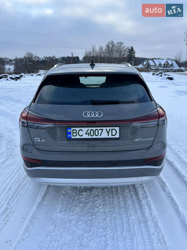 Позашляховик / Кросовер Audi Q4 e-tron 2022 в Львові