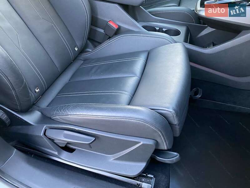 Внедорожник / Кроссовер Audi Q4 e-tron 2022 в Киеве