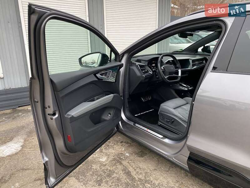 Внедорожник / Кроссовер Audi Q4 e-tron 2021 в Киеве