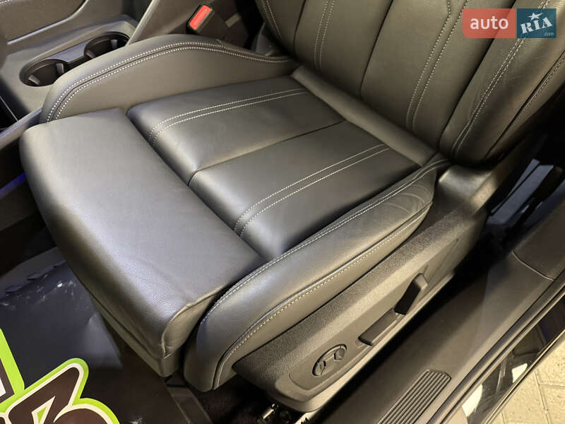 Внедорожник / Кроссовер Audi Q4 e-tron 2024 в Киеве